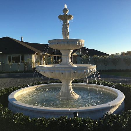 Grasslands Bed & Breakfast Кембридж Экстерьер фото